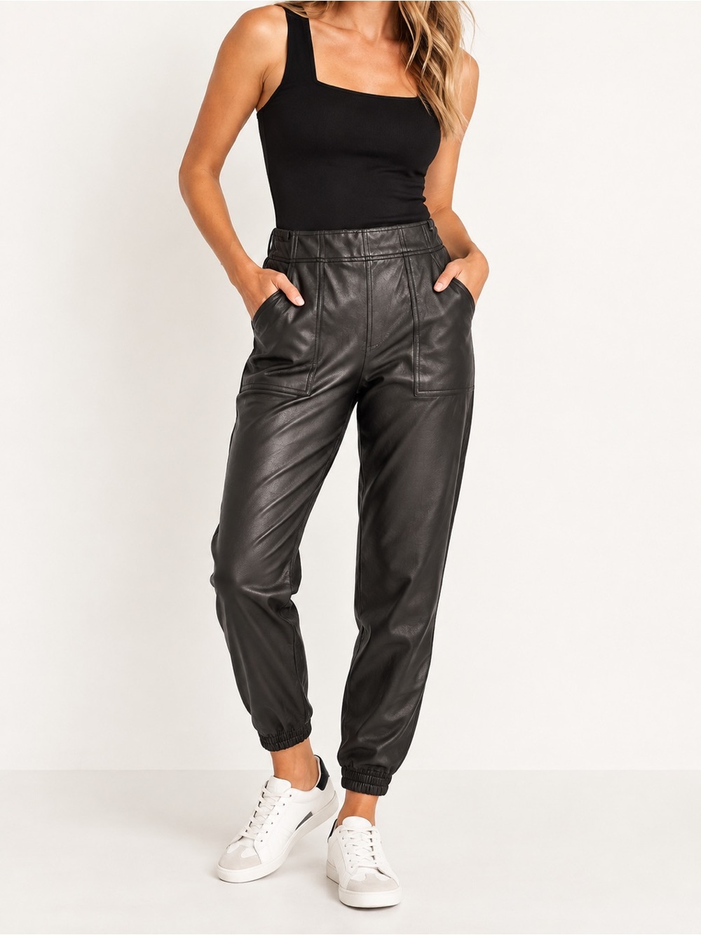 SPANX Faux Leather Jogger Pants Black Size Medium 20283R
